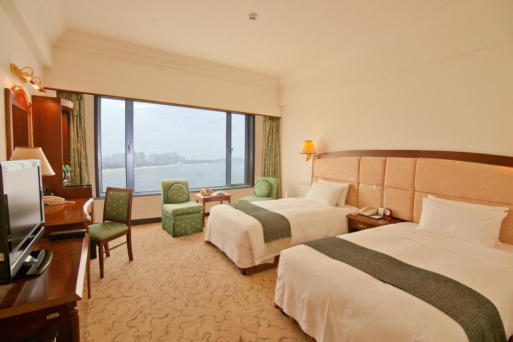 Weihai Golden Bay International Hotel Kamer foto
